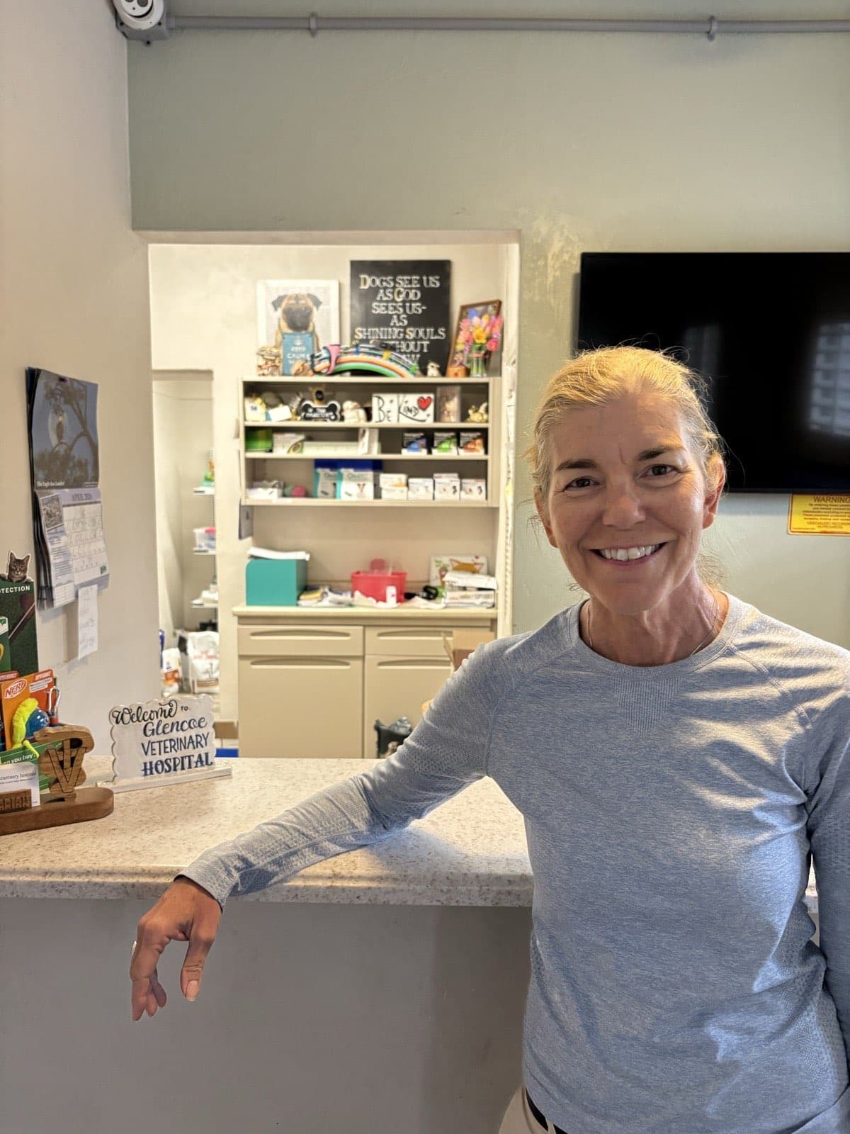 Dr. Ginger of Glencoe Veterinary Hospital, the founding veterinary spokesperson of Rainbow Bridge of Hope
